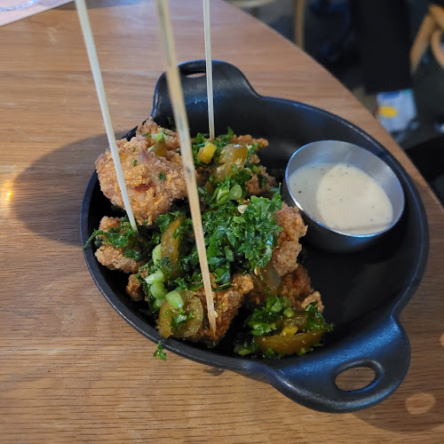 Walrus Pub & Beer Hall