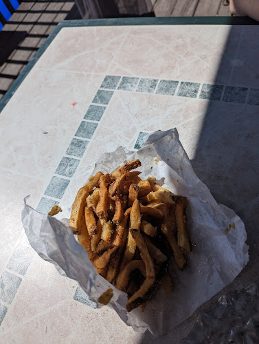 211 Hunter St W, Peterborough, ON K9H 2L1