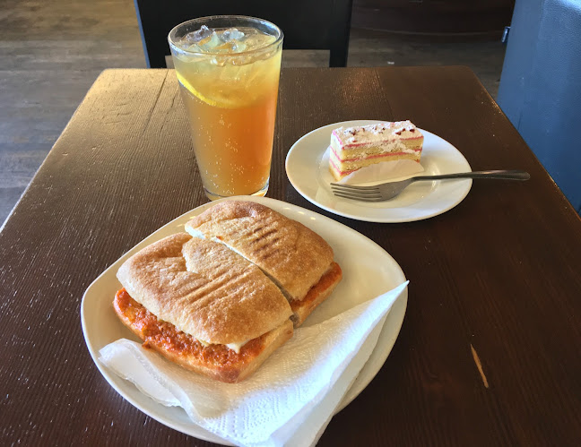 Bean Around The World - Hospitality and gastronomy