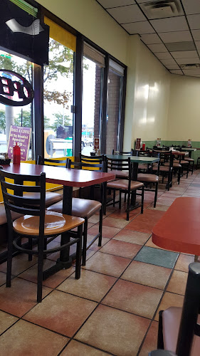 2834 Markham Rd, Scarborough, ON M1V 5G2