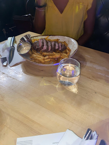 184 Princess St, Kingston, ON K7L 1B1