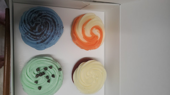 Opinii despre Crave Cupcakes Saskatoon în Saskatoon - Hospitality and gastronomy