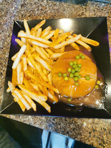 Opinii despre Classic Burger Bathurst în Bathurst - Hospitality and gastronomy