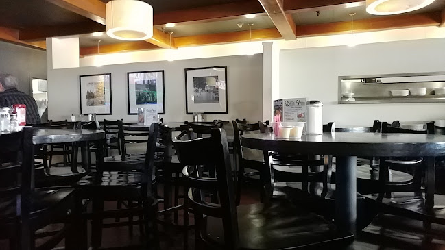 2645 Alta Vista Dr, Ottawa, ON K1V 7T5