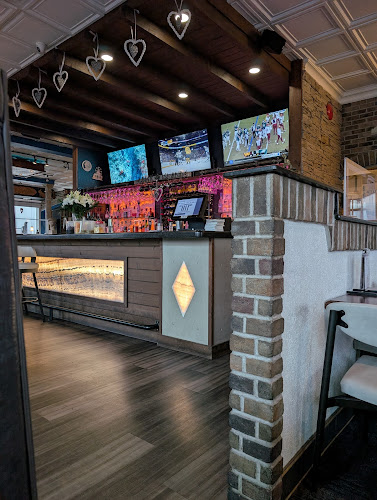 45781 Hocking Ave, Chilliwack, BC V2P 1B5