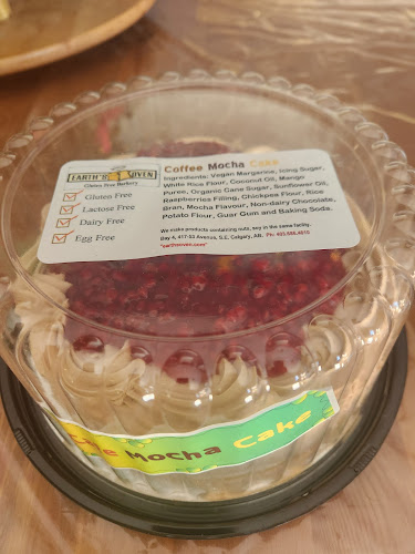 417 53 Ave SE #4, Calgary, AB T2H 1J9