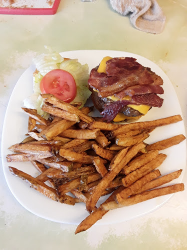 1105 Athabasca St E, Moose Jaw, SK S6H 0N4