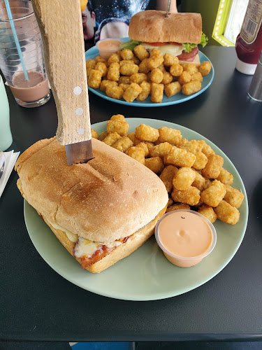 101-5885 Vedder Rd, Chilliwack, BC V2R 1C3