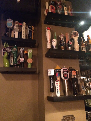 Comentarii opinii despre Hops, A Northwest Pub