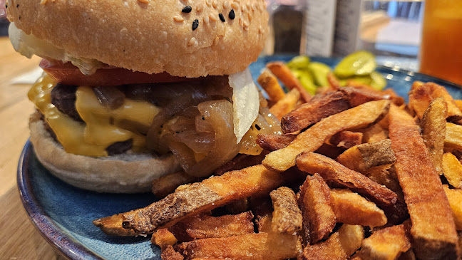 Blue Star Diner - Hospitality and gastronomy