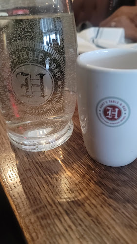 Opinii despre Hart's Table & Bar în Edmonton - Hospitality and gastronomy