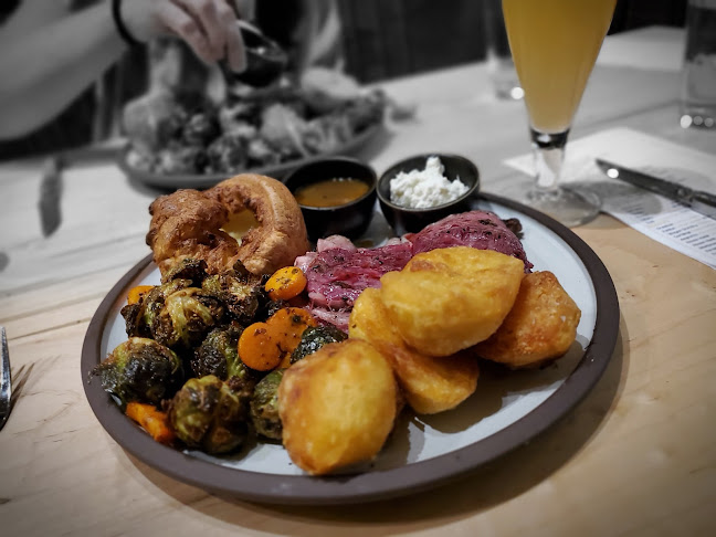 Opinii despre The Common Stove în Orillia - Hospitality and gastronomy