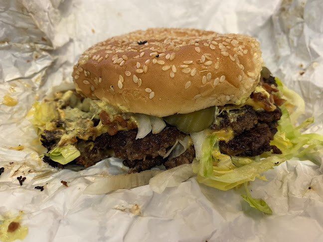 Johnny & Mae's Food Truck