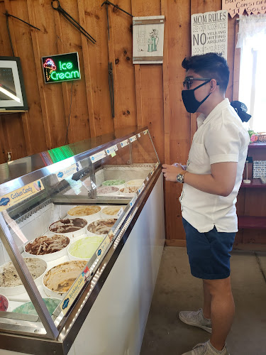 467 Main St, Wellington, ON K0K 3L0