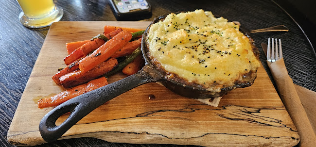 Comentarii opinii despre The Cheshire Cat Pub