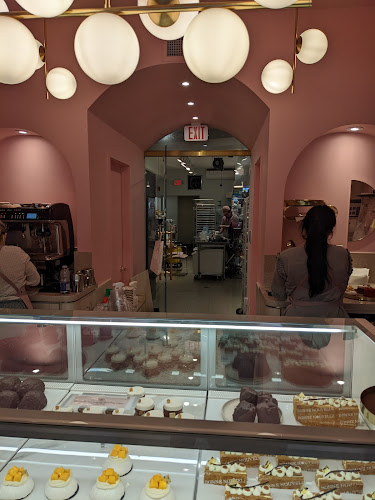 Bonne Nouvelle Pâtisserie - Toronto