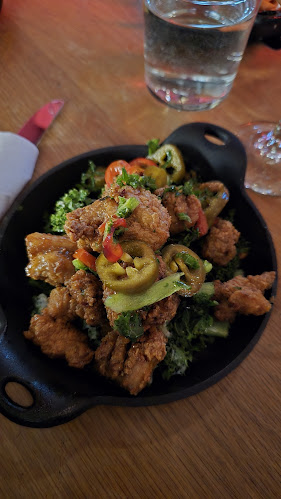 Comentarii opinii despre Walrus Pub & Beer Hall