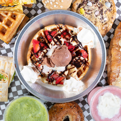 45 Four Winds Dr Unit B, Toronto, ON M3J 1K7