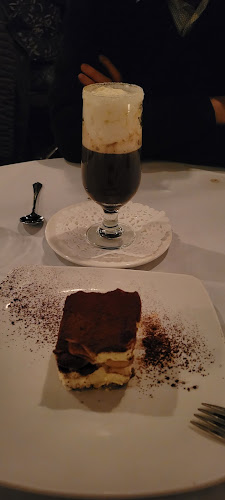 Opinii despre The School Fine Dining în Markham - Hospitality and gastronomy