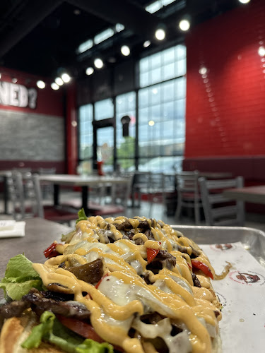 407 Iroquois Shore Rd Unit 4, Oakville, ON L6H 1M3