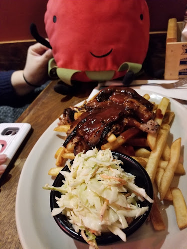 4091 Hastings St, Burnaby, BC V5C 2J3