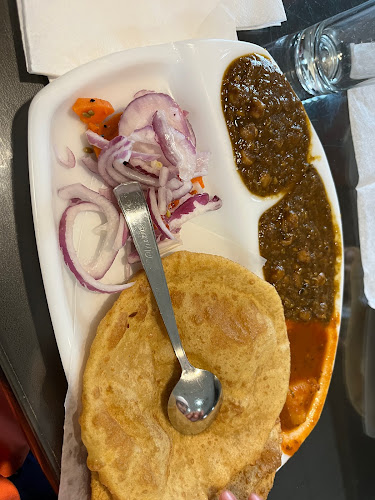 Opinii despre Doaba Sweets & Restaurant în Brampton - Hospitality and gastronomy