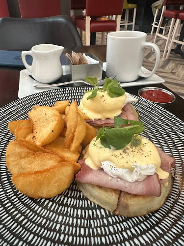 Dominion Bar + Kitchen