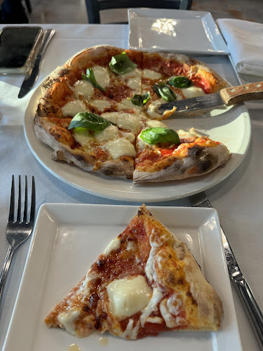 8555 Jane St #1, Concord, ON L4K 5N9