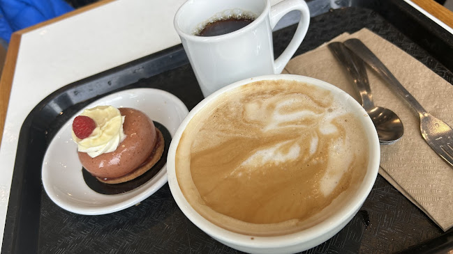 920 Bd Maloney O, Gatineau, QC J8T 3R6