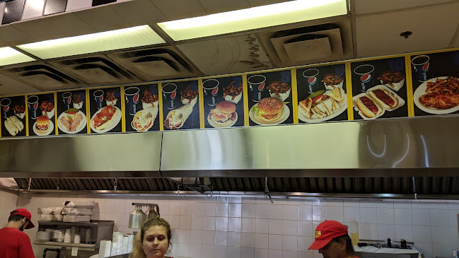 Comentarii opinii despre Poutinerie La Belle Province