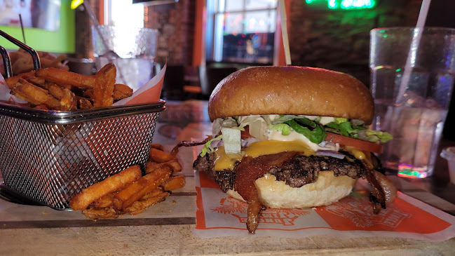 Jungle Jim's Eatery - Hospitality and gastronomy