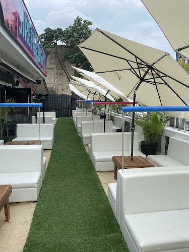 Opinii despre Streetlights (The Miami Crowbar) în Waterloo - Hospitality and gastronomy