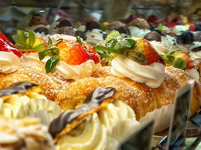 Angelo’s Italian Bakery & Market - London