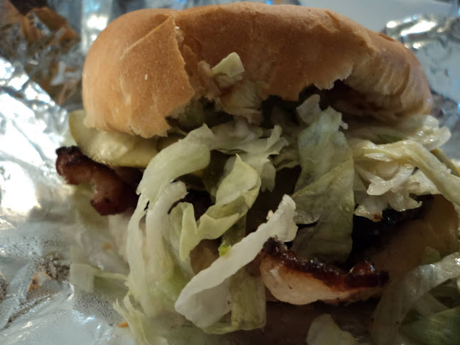 1141 St Mary's Rd, Winnipeg, MB R2M 3T9