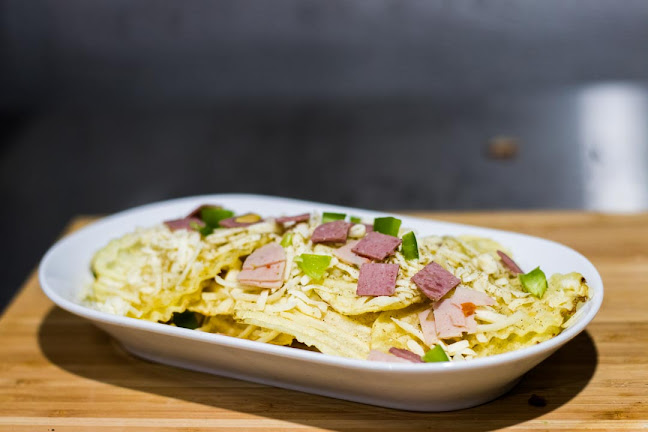 2808 St Johns St, Port Moody, BC V3H 2C1