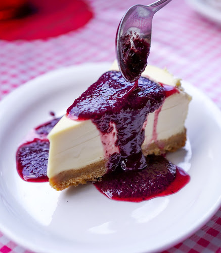 Fiamo Pizza & Wine Bar - Victoria