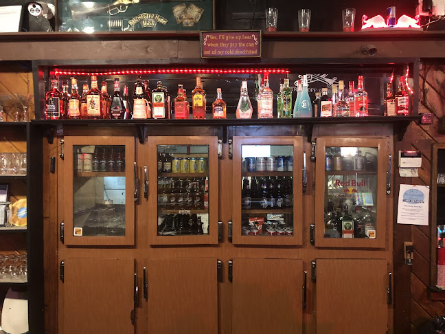 733 4 St SE, Medicine Hat, AB T1A 0L3