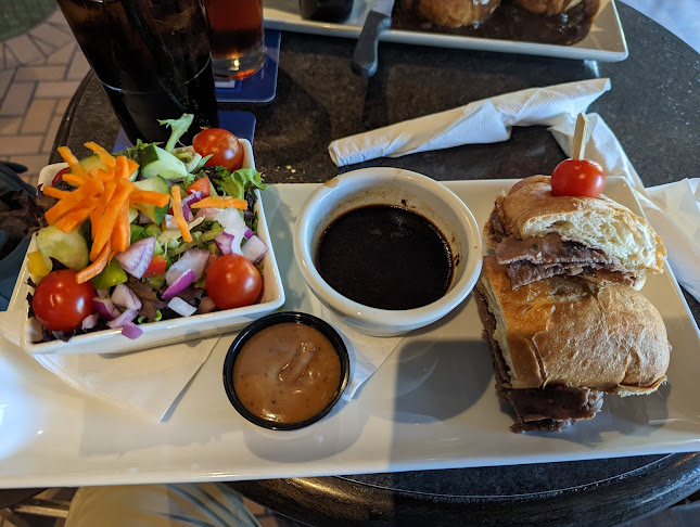 319 Queensway, Kelowna, BC V1Y 8E6