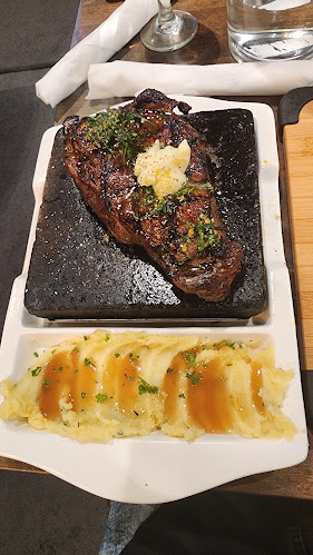 Blackstone Steakhouse and Grill - Mississauga - Hospitality and gastronomy