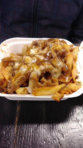 1085 Memorial Ave, Thunder Bay, ON P7B 4A4