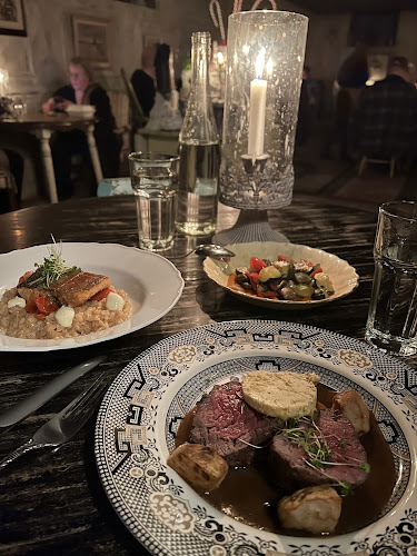 Comentarii opinii despre Sous Sol