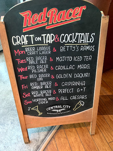 Opinii despre Central City Taphouse and Kitchen în Surrey - Hospitality and gastronomy