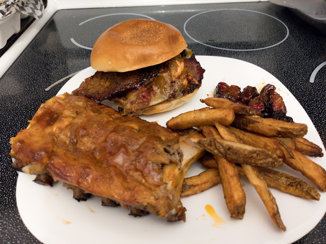 The Smokin Caboose Barbeque - Hospitality and gastronomy