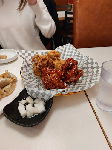 170 University Ave W, Waterloo, ON N2L 3E9