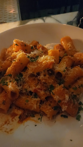 Marbl | 100 Days - Hospitality and gastronomy