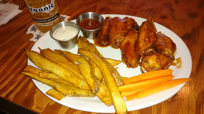 2046 Danforth Ave, Toronto, ON M4C 1J6