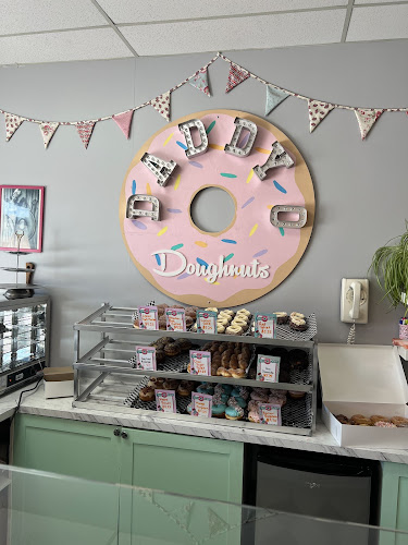 Opinii despre Daddy O Doughnuts & British Baked Goods în Mississauga - Hospitality and gastronomy