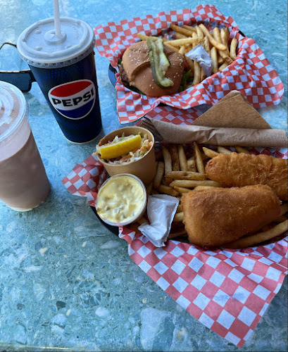 Beacon Drive In Restaurant - Hospitality and gastronomy