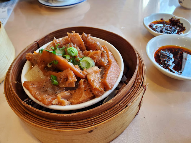 Comentarii opinii despre U & Me (Centre St. SW)