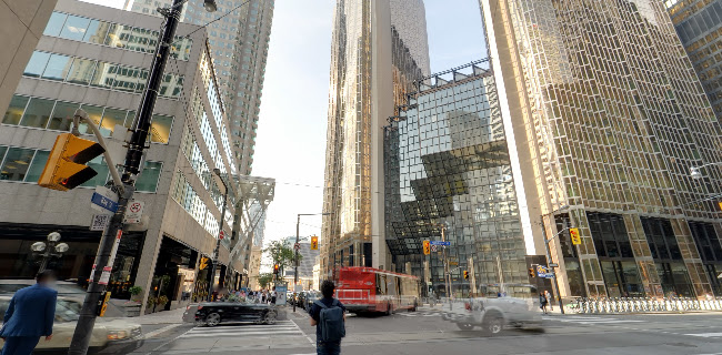 Walrus Pub & Beer Hall - Toronto